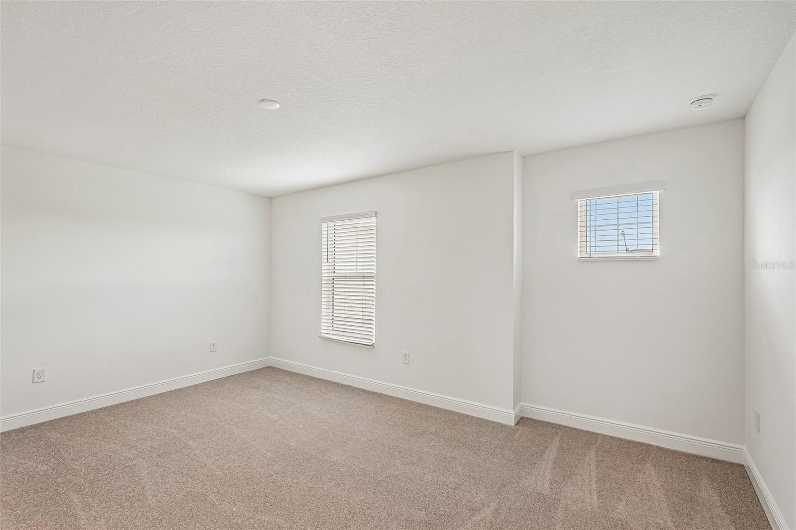 4426 SUNSET GARDEN ST — photo 13