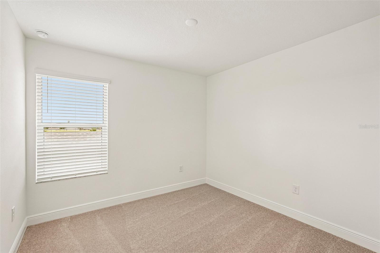4426 SUNSET GARDEN ST — photo 22