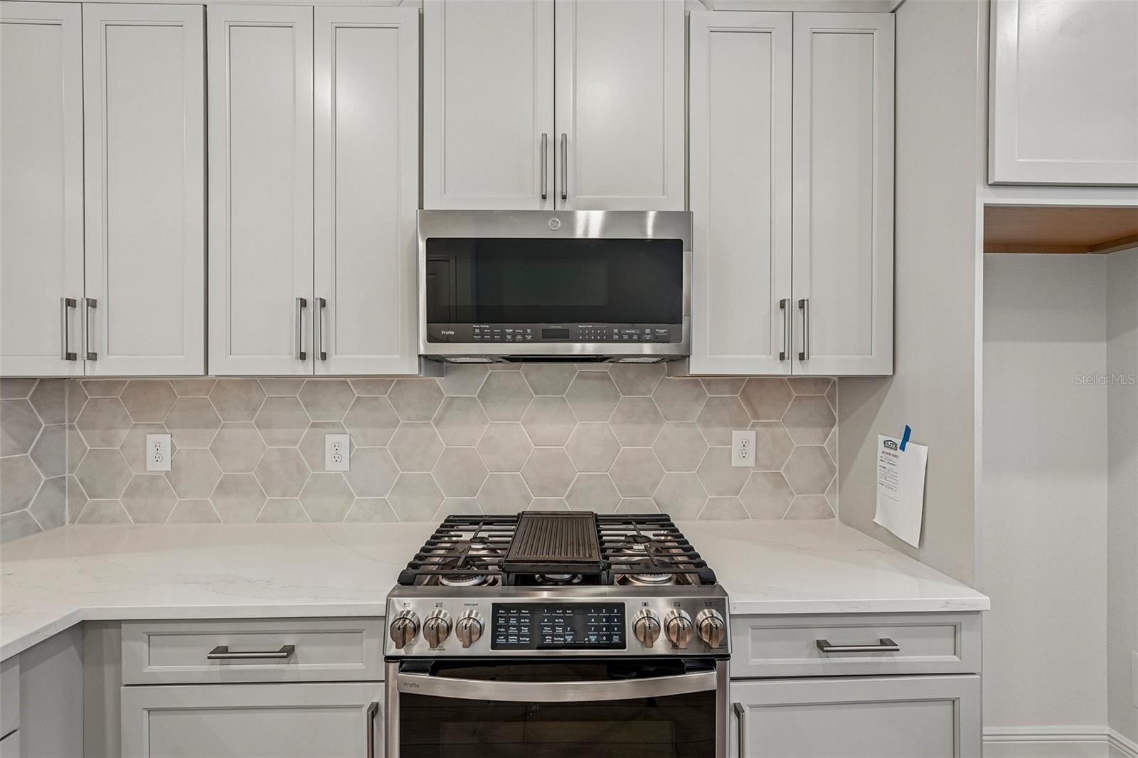 4426 SUNSET GARDEN ST — photo 7