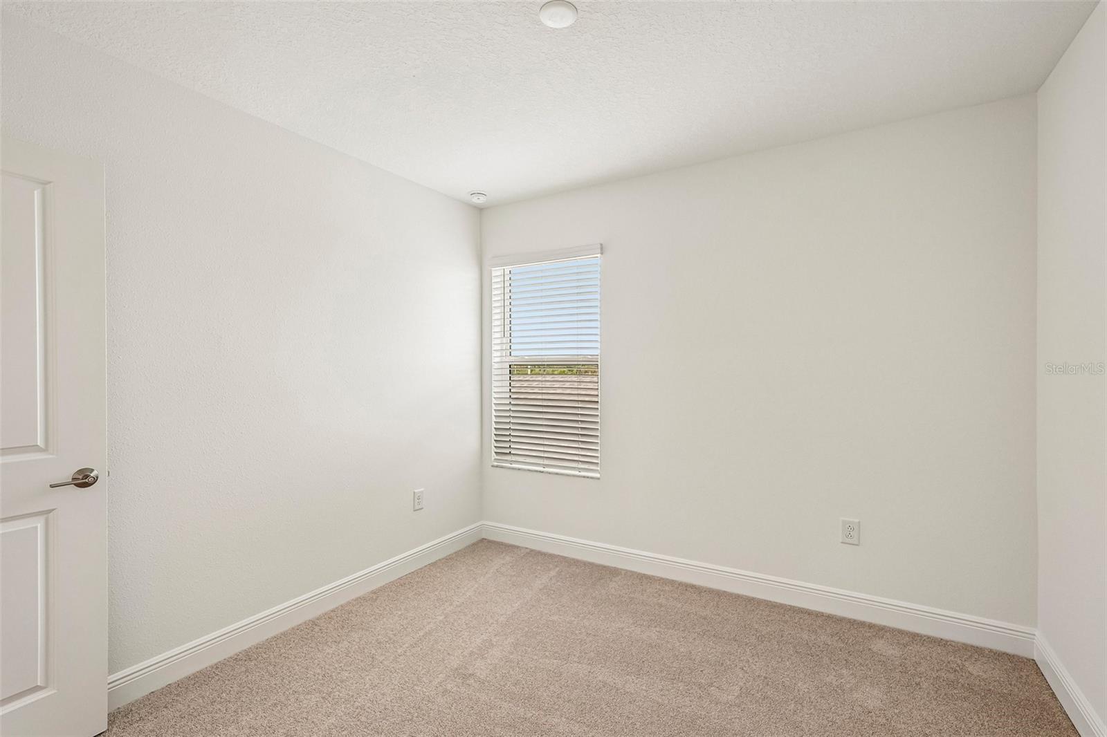 4426 SUNSET GARDEN ST — photo 24