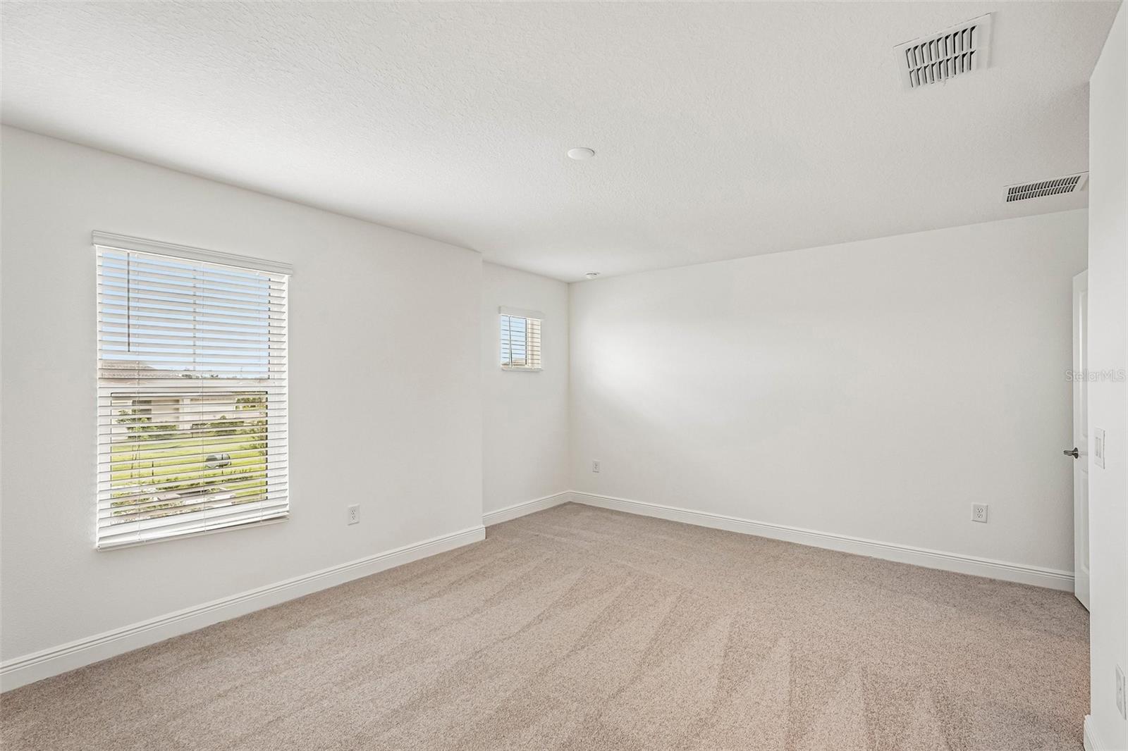 4426 SUNSET GARDEN ST — photo 17