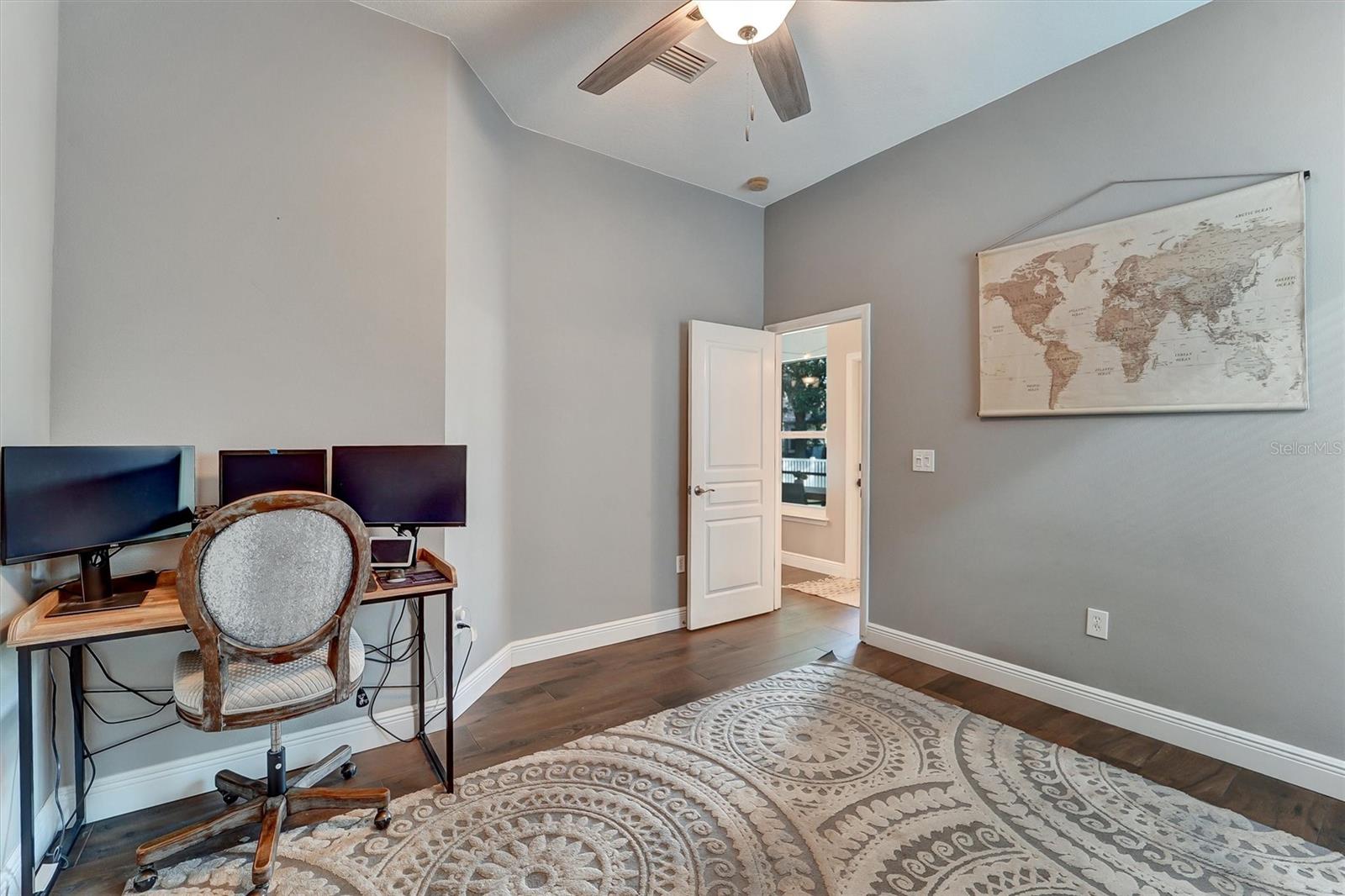 7136 DERWENT GLEN CIR — photo 29