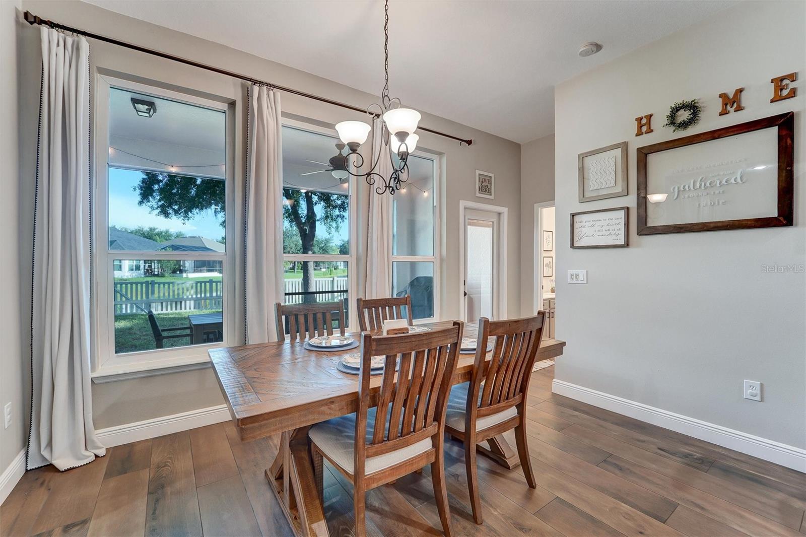 7136 DERWENT GLEN CIR — photo 12