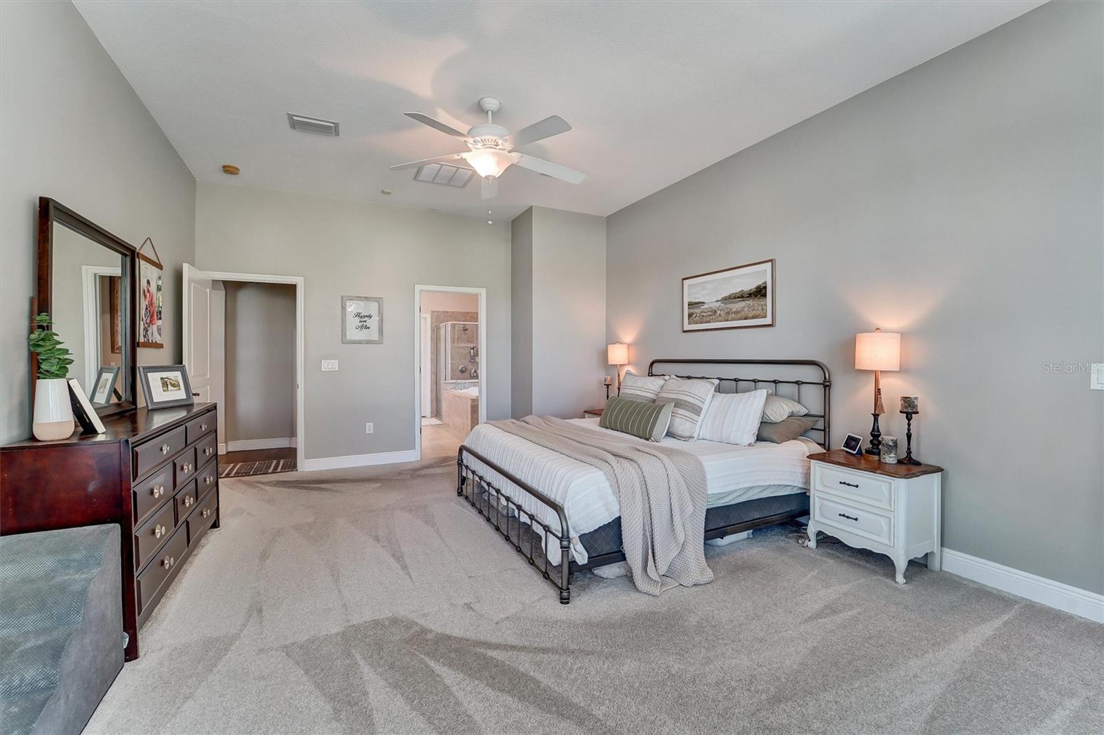 7136 DERWENT GLEN CIR — photo 18