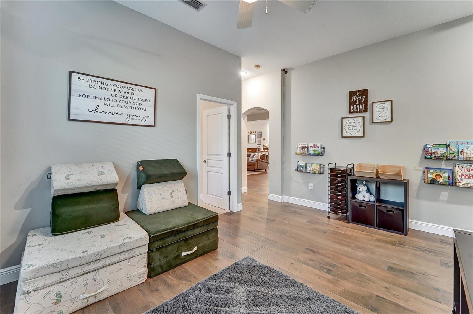 7136 DERWENT GLEN CIR — photo 22