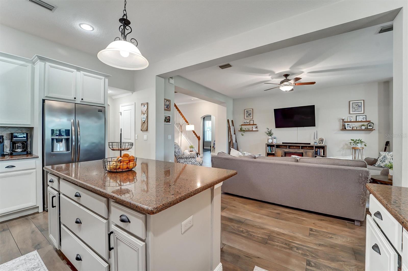 7136 DERWENT GLEN CIR — photo 9