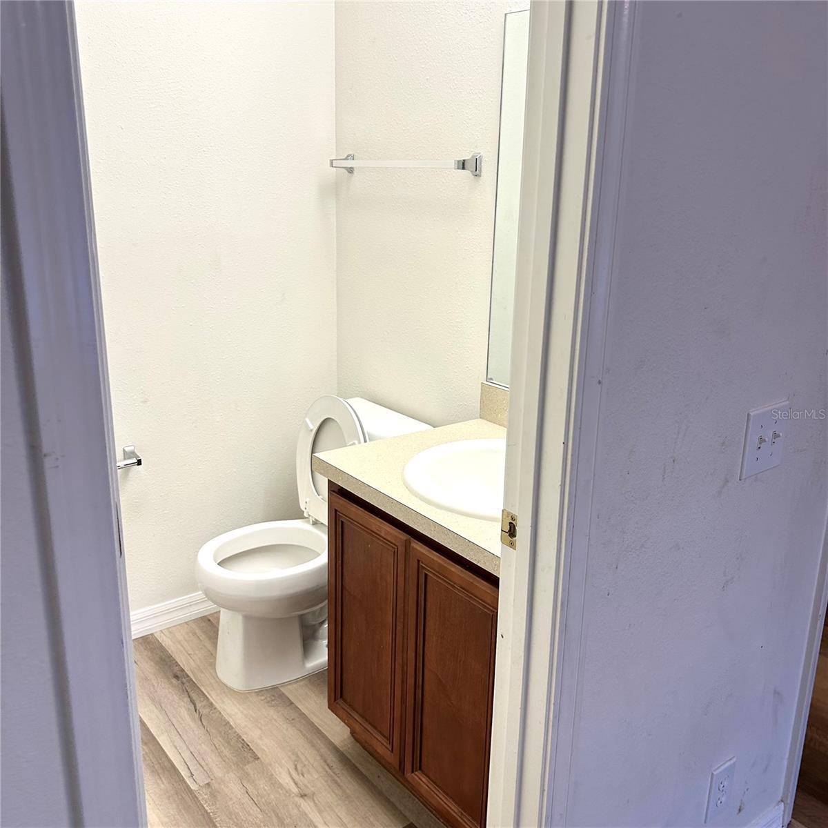 2568 HIDDEN COVE LN — photo 18