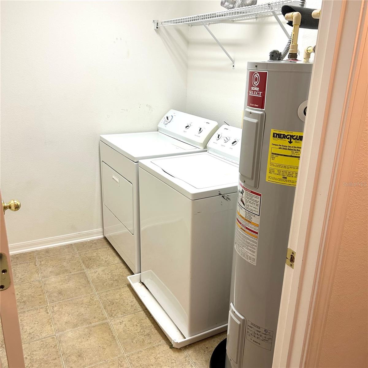2568 HIDDEN COVE LN — photo 21
