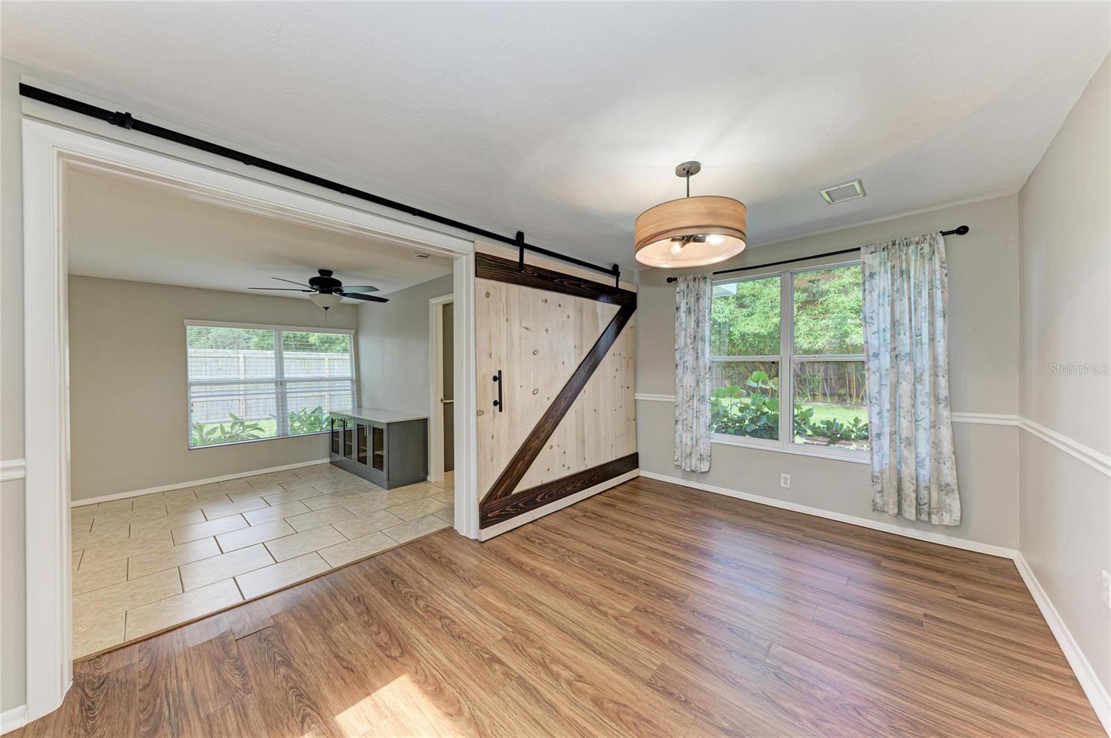 3138 WILLIAMSBURG ST — photo 18