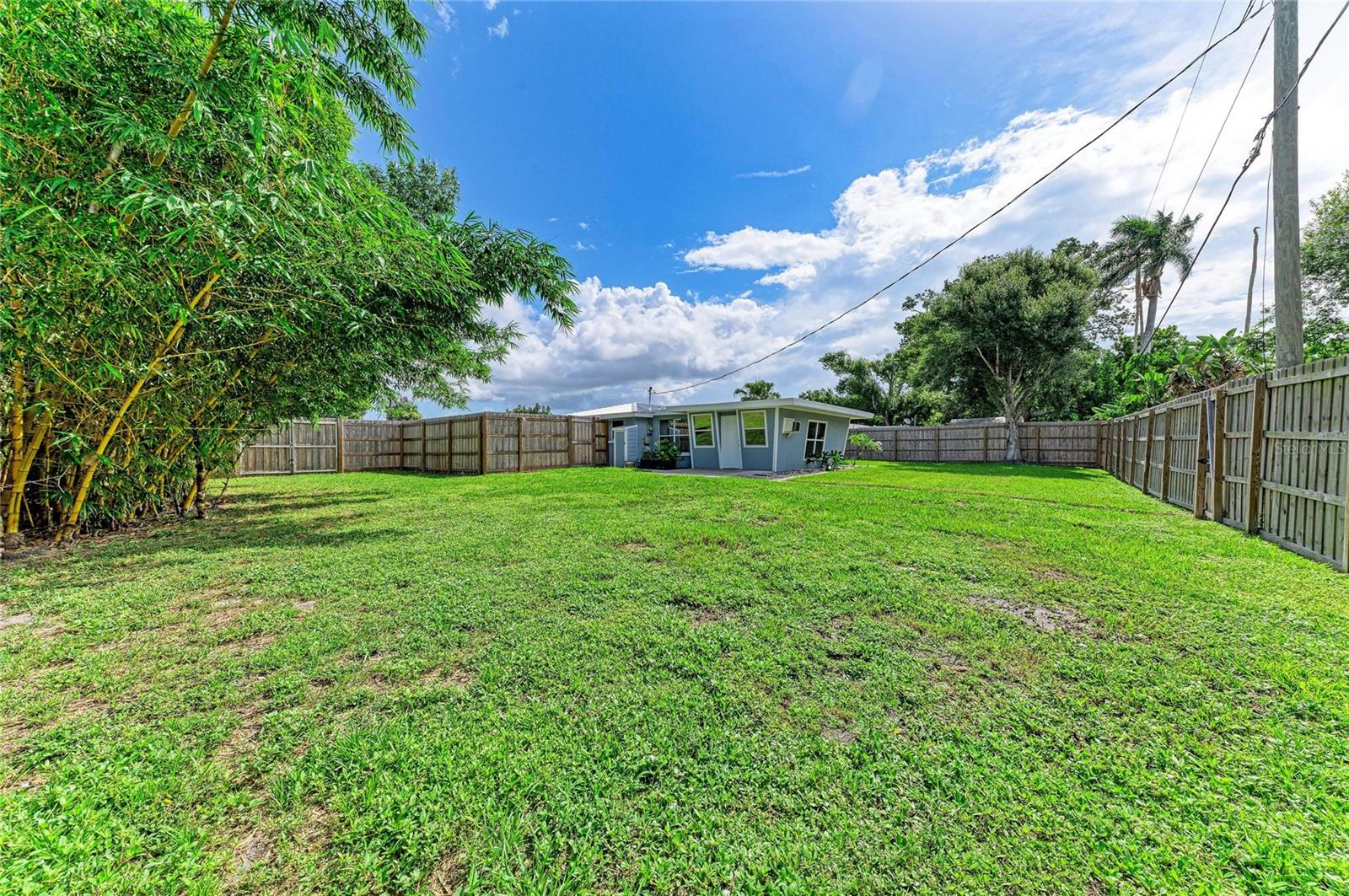 3138 WILLIAMSBURG ST — photo 40
