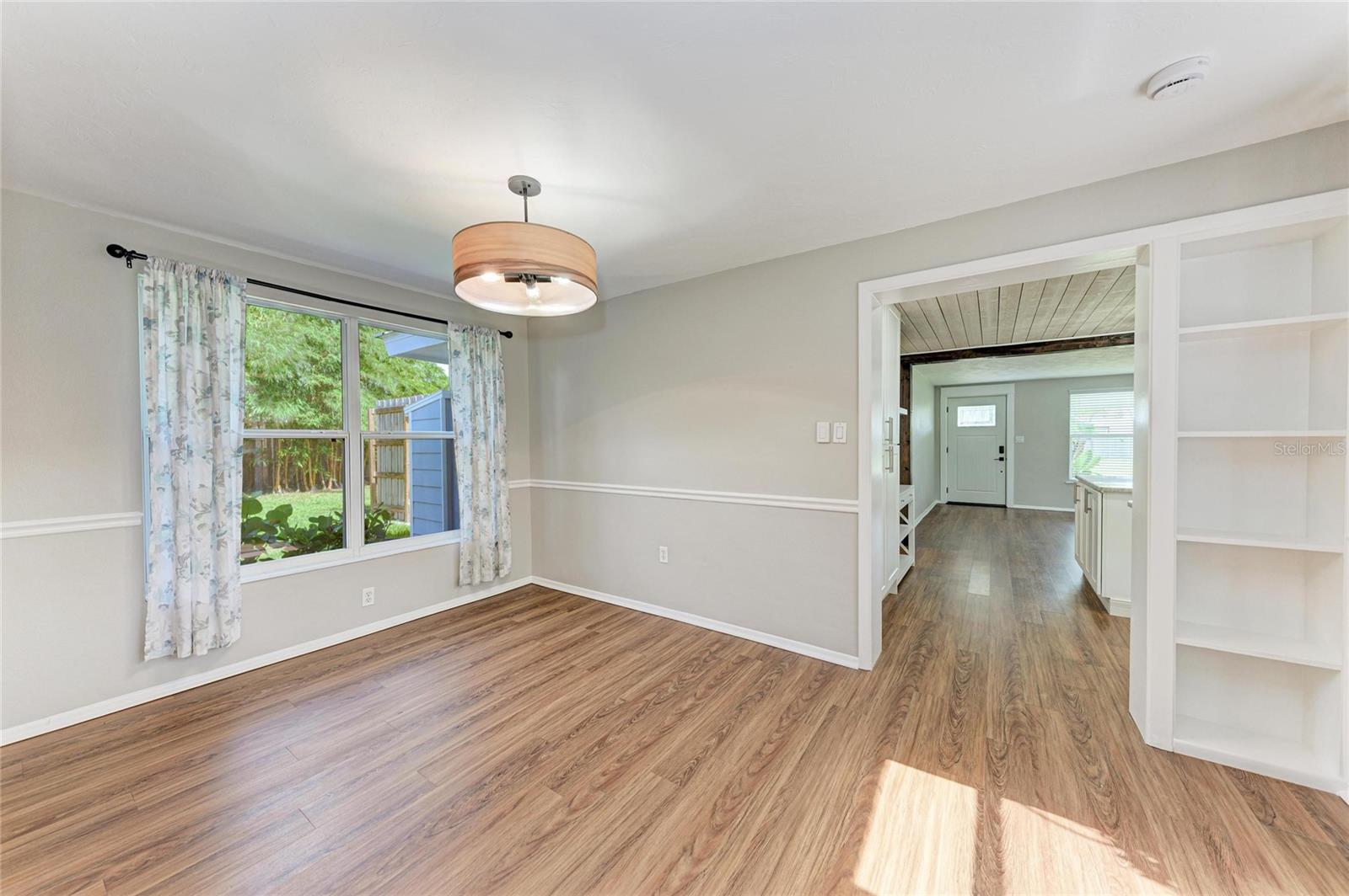 3138 WILLIAMSBURG ST — photo 19