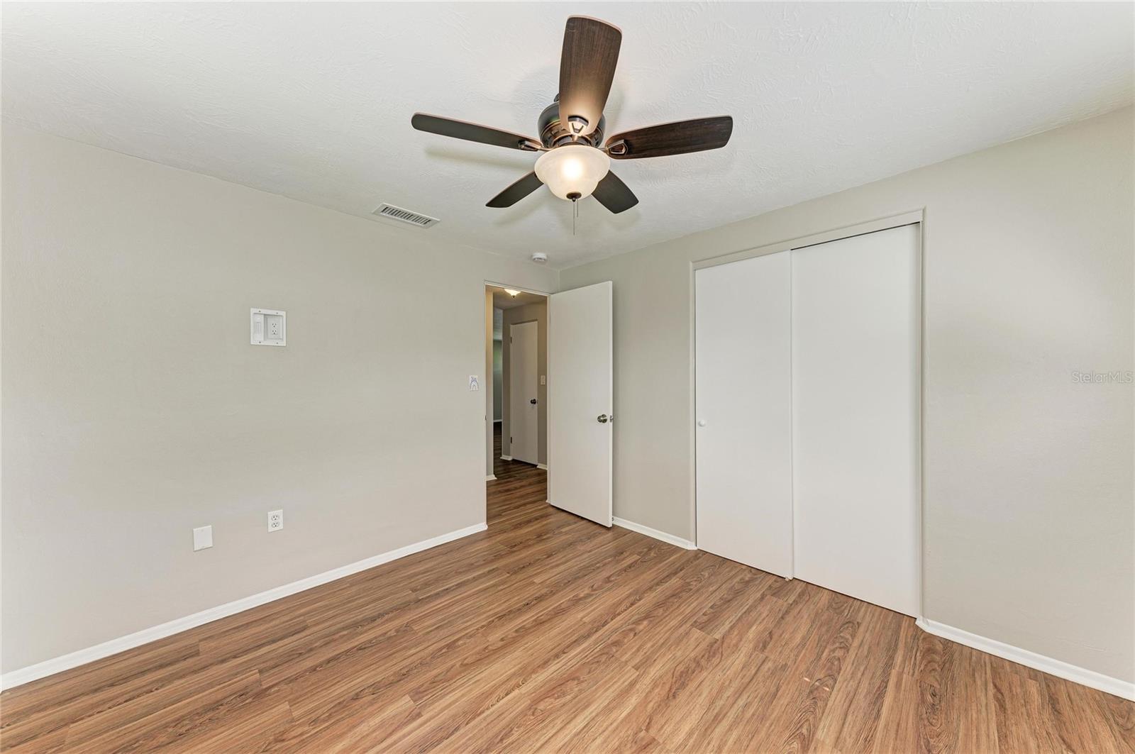 3138 WILLIAMSBURG ST — photo 26