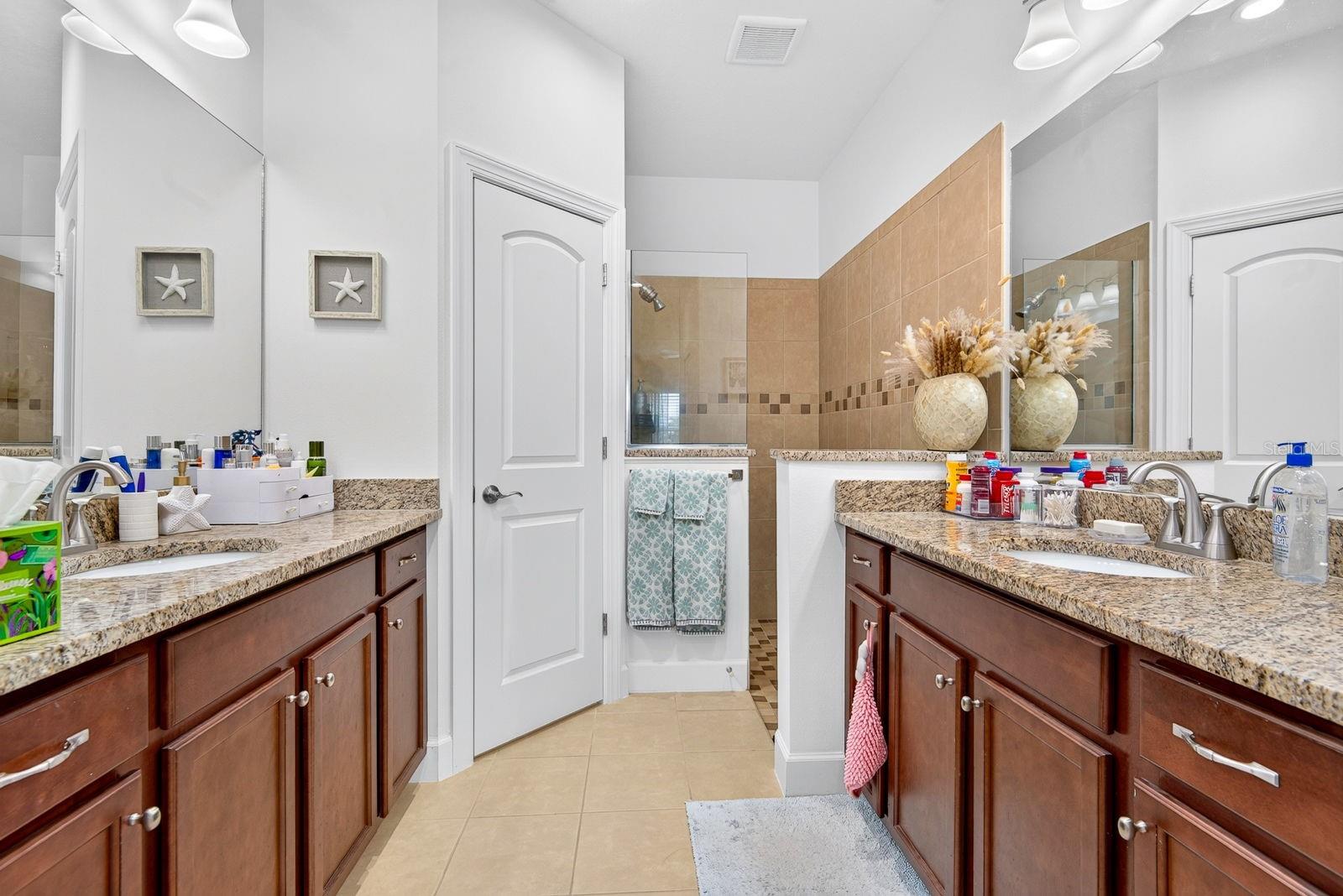 1418 CALLE GRAND ST — photo 35