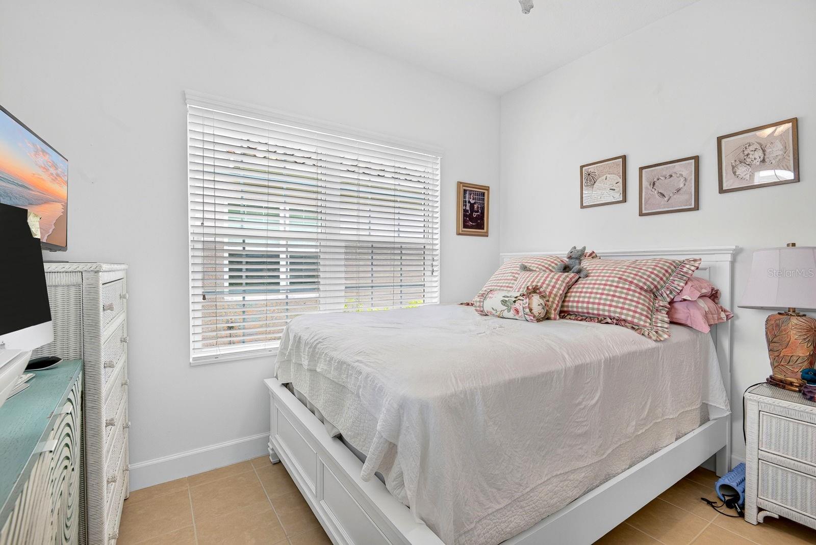 1418 CALLE GRAND ST — photo 43