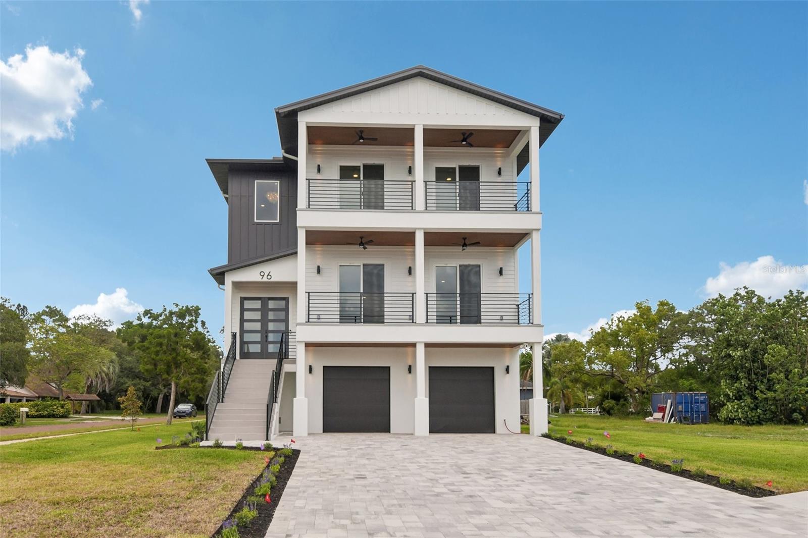 96 SHORE DR — photo 4
