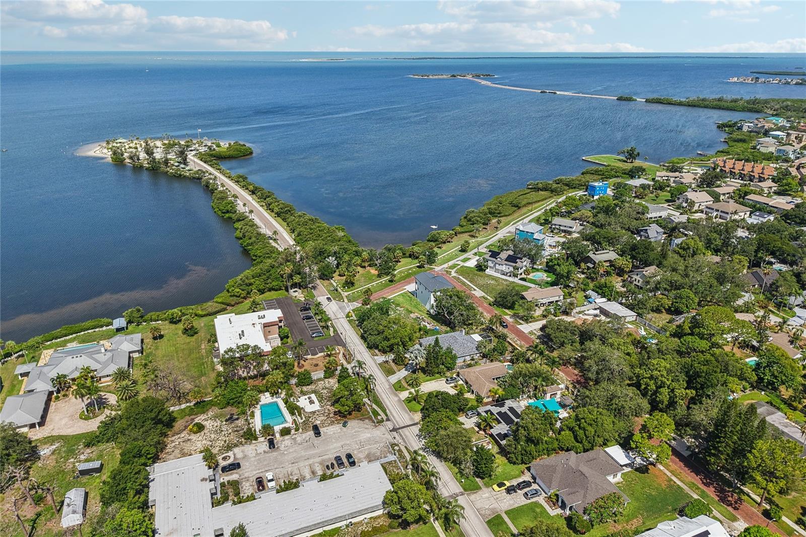 96 SHORE DR — photo 80