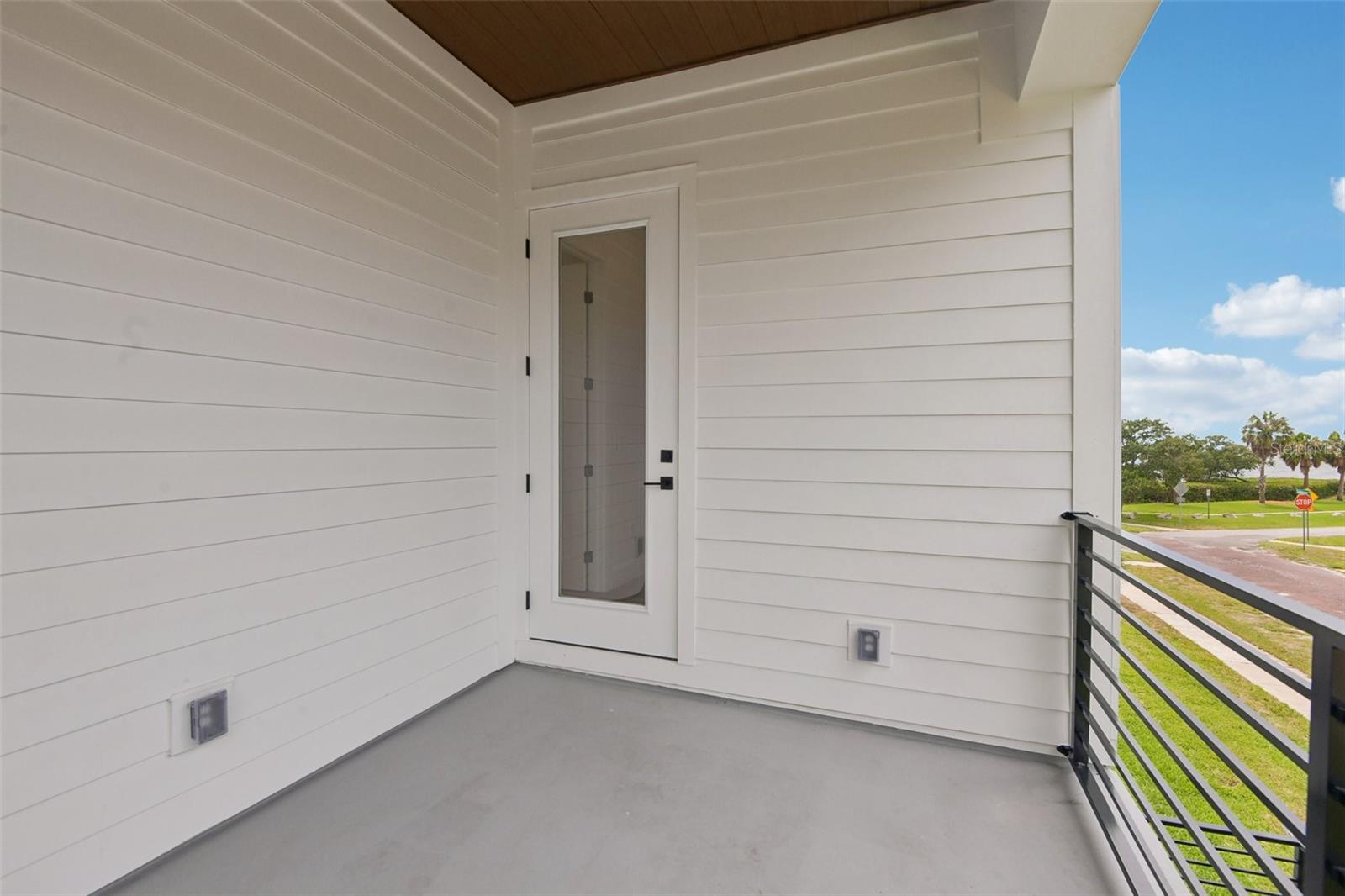 96 SHORE DR — photo 59