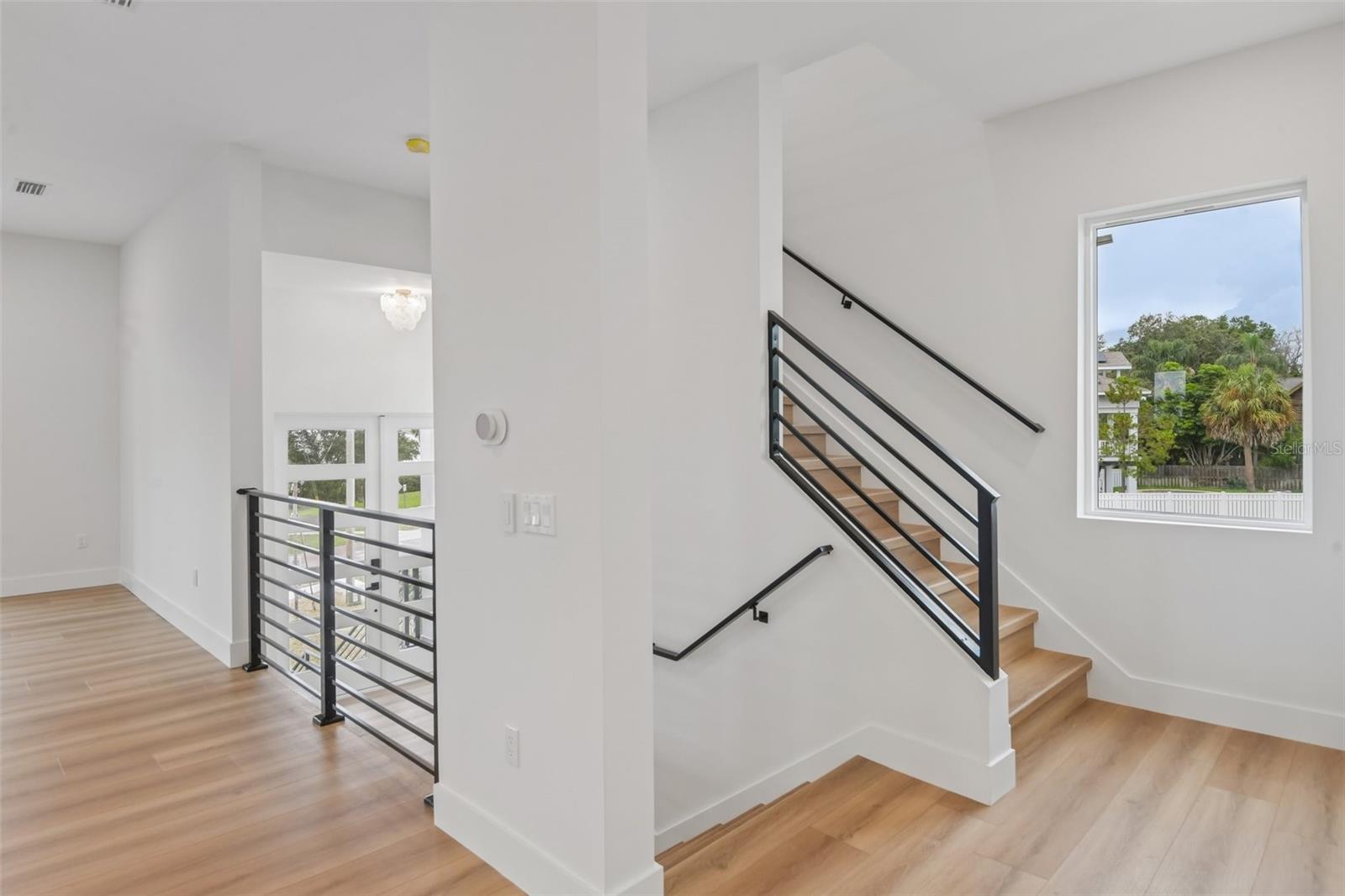 96 SHORE DR — photo 50