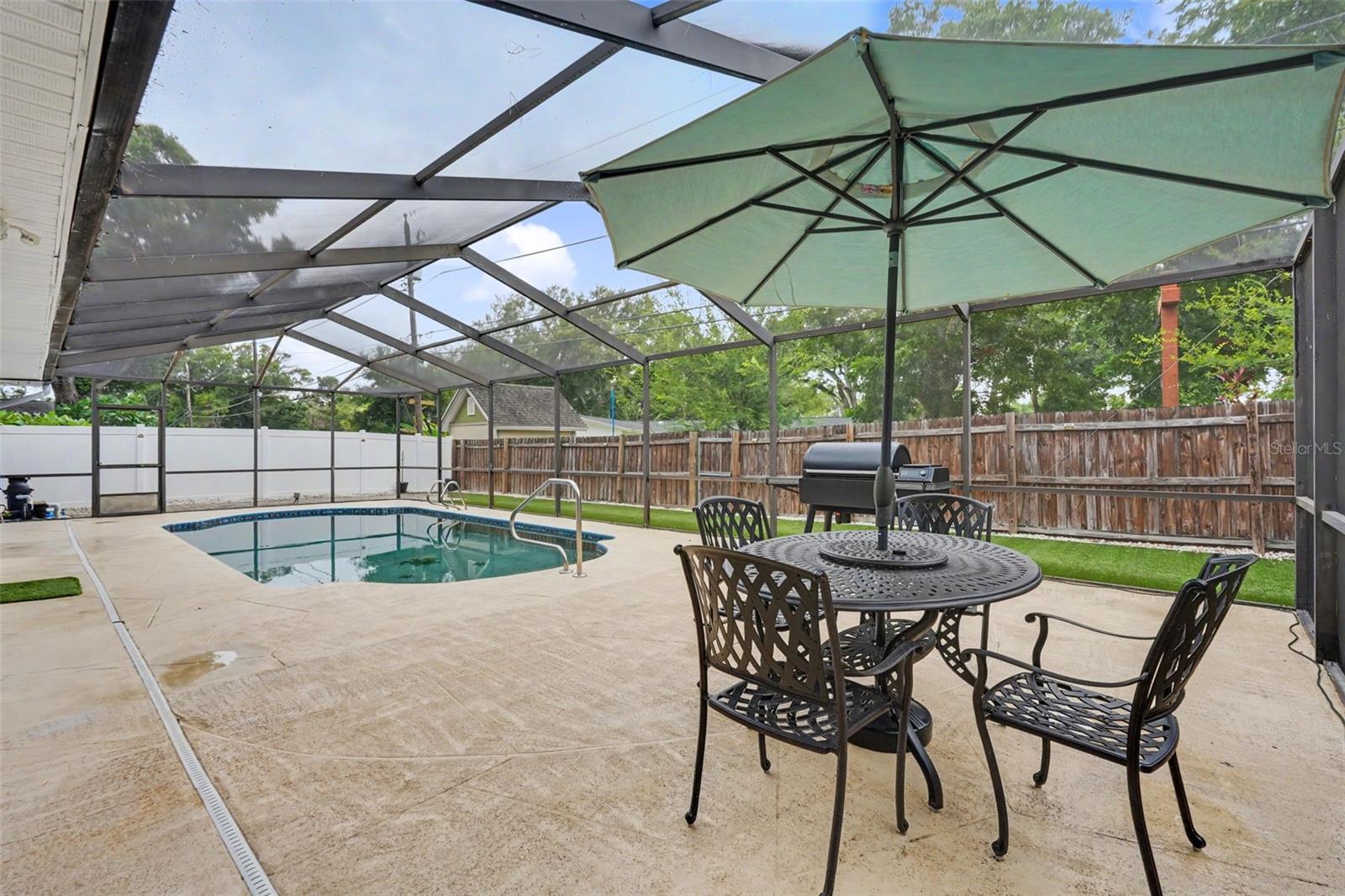 1340 WILLIAMS DR — photo 38