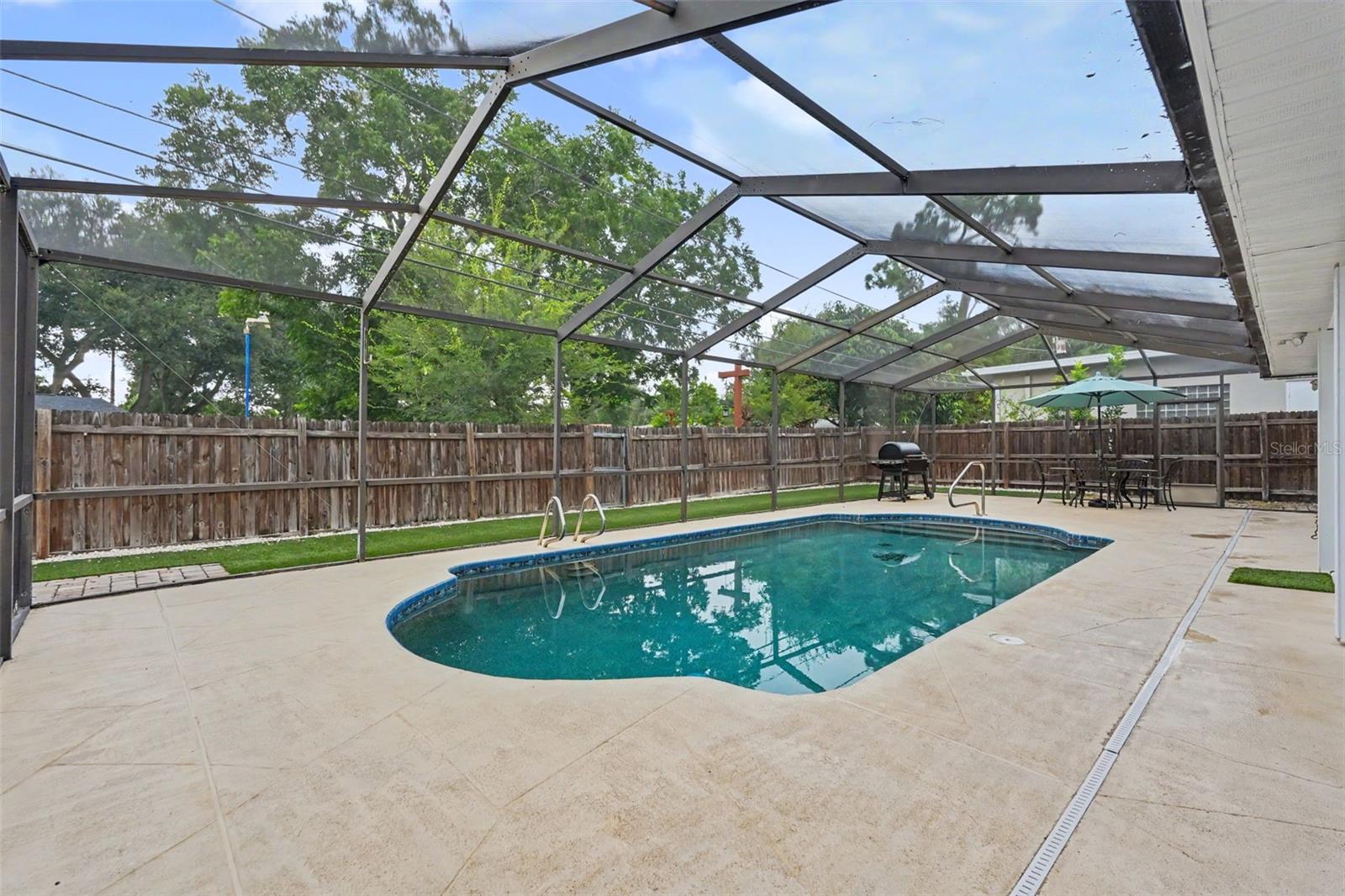 1340 WILLIAMS DR — photo 36
