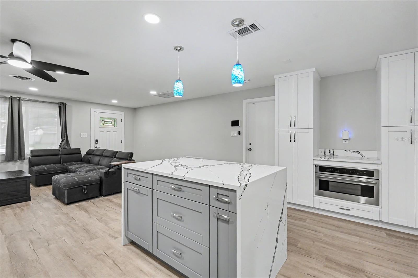 1340 WILLIAMS DR — photo 16