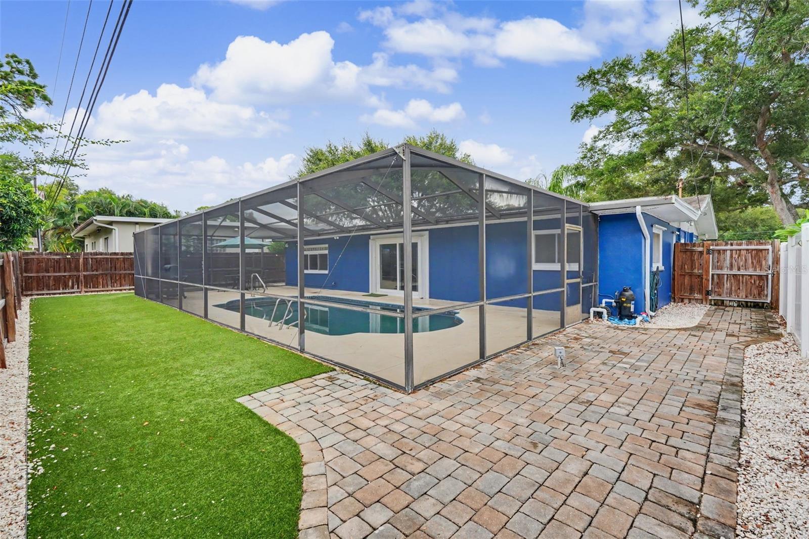 1340 WILLIAMS DR — photo 40