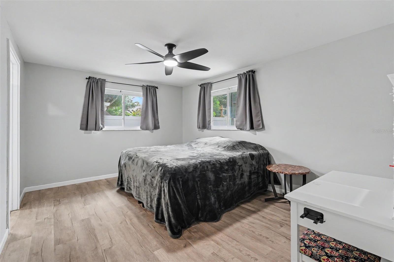 1340 WILLIAMS DR — photo 28