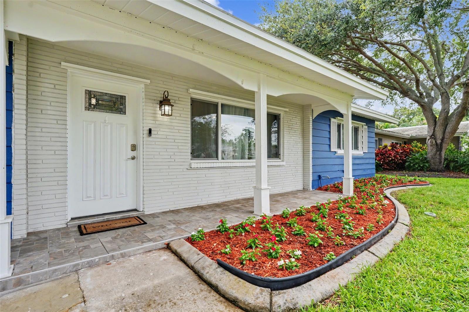 1340 WILLIAMS DR — photo 4