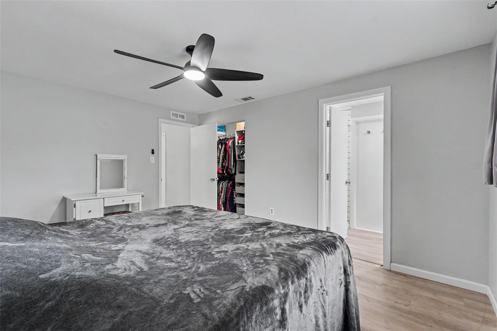 1340 WILLIAMS DR — photo 29