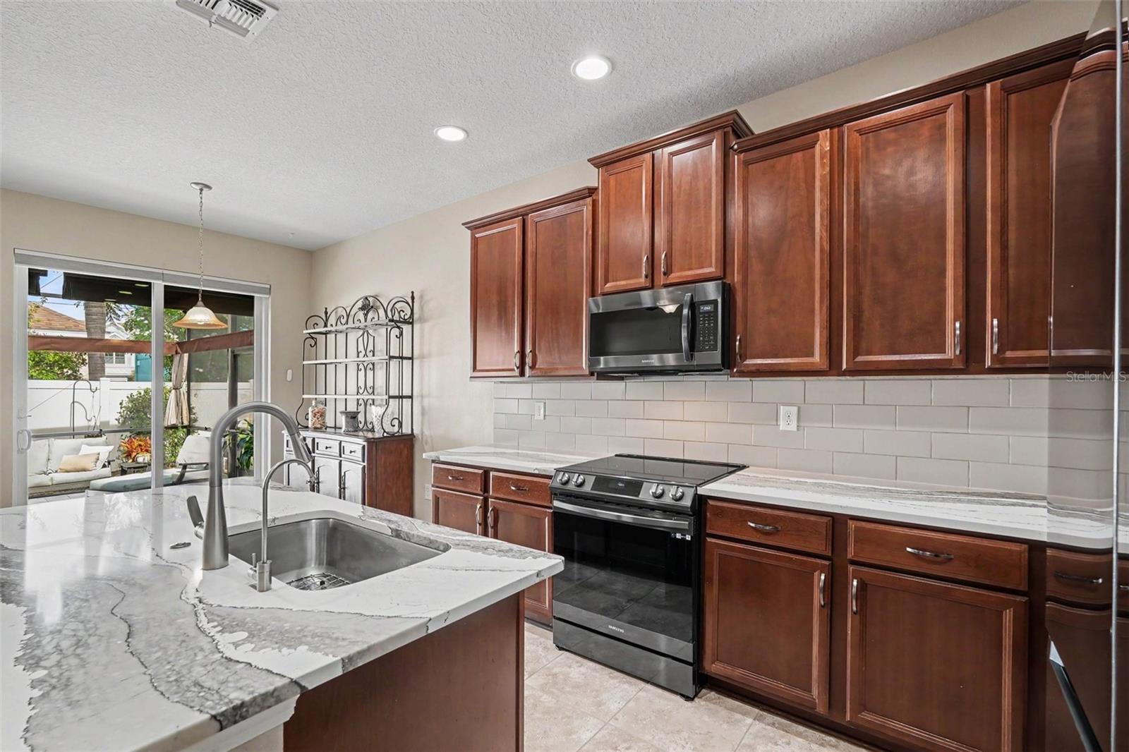7703 S SPARKMAN ST — photo 11