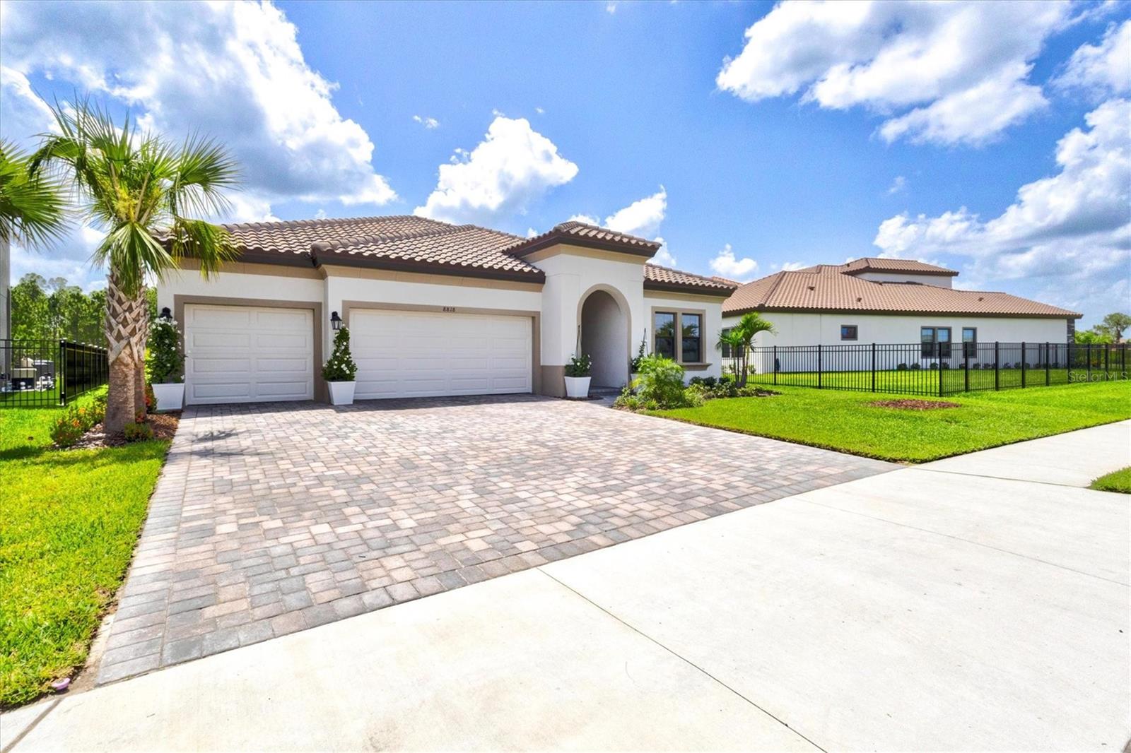 8818 EASTWYCK DR — photo 13