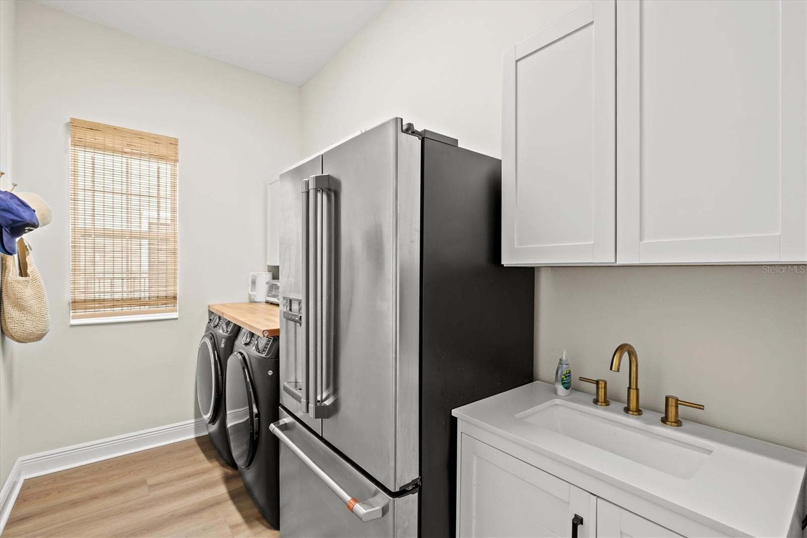 8818 EASTWYCK DR — photo 30
