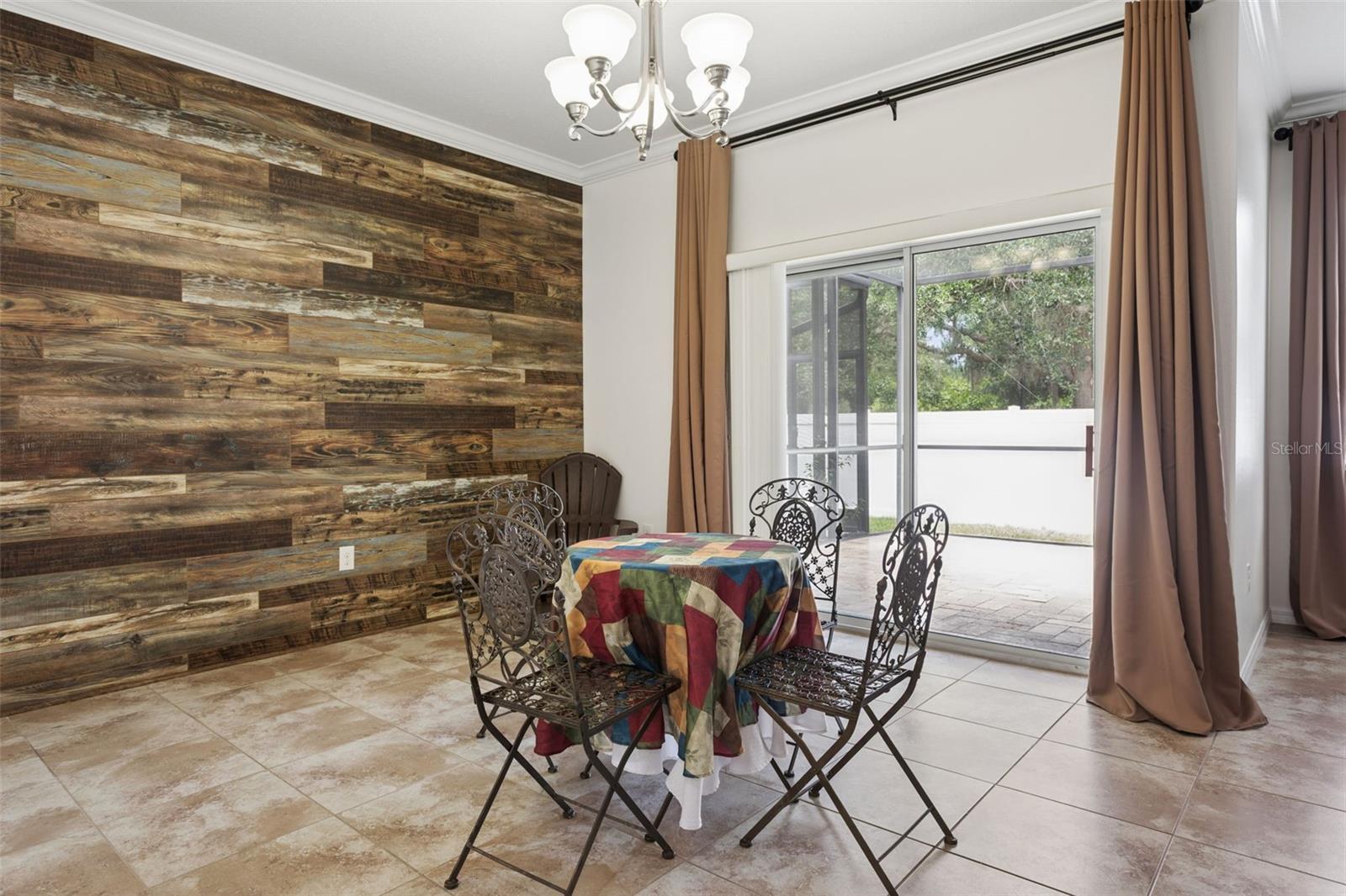 20220 POND APPLE LN — photo 10