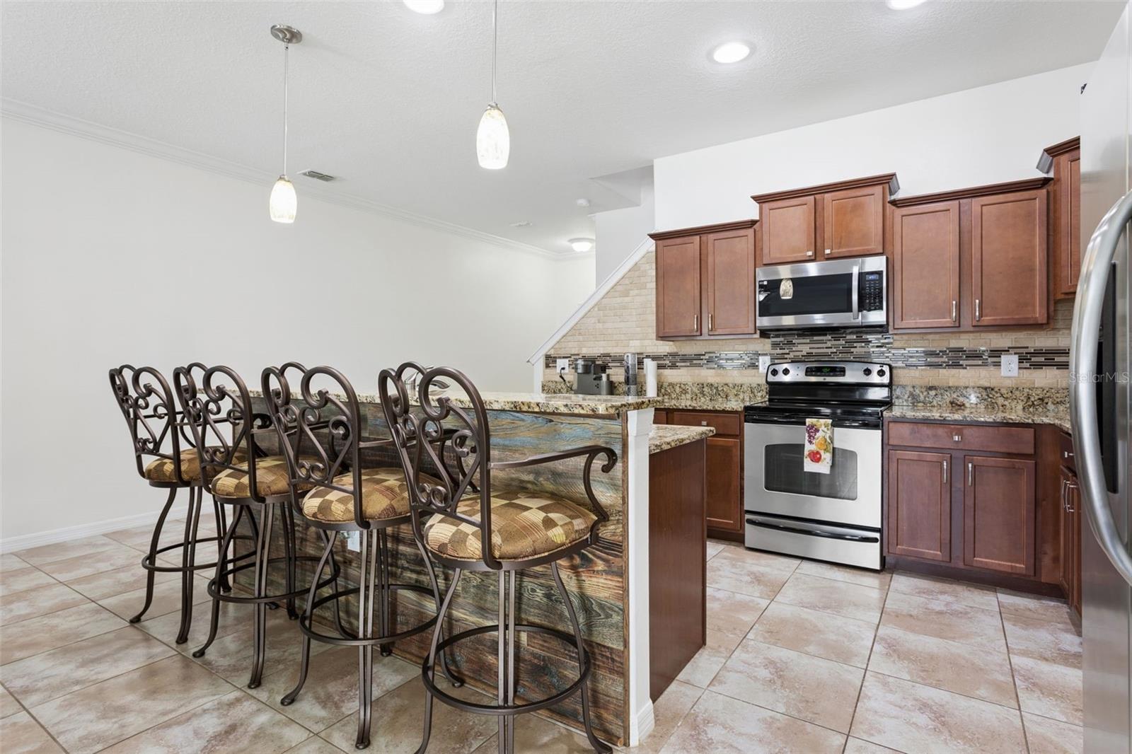 20220 POND APPLE LN — photo 7