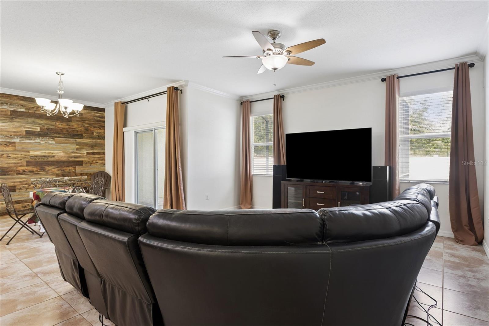 20220 POND APPLE LN — photo 8