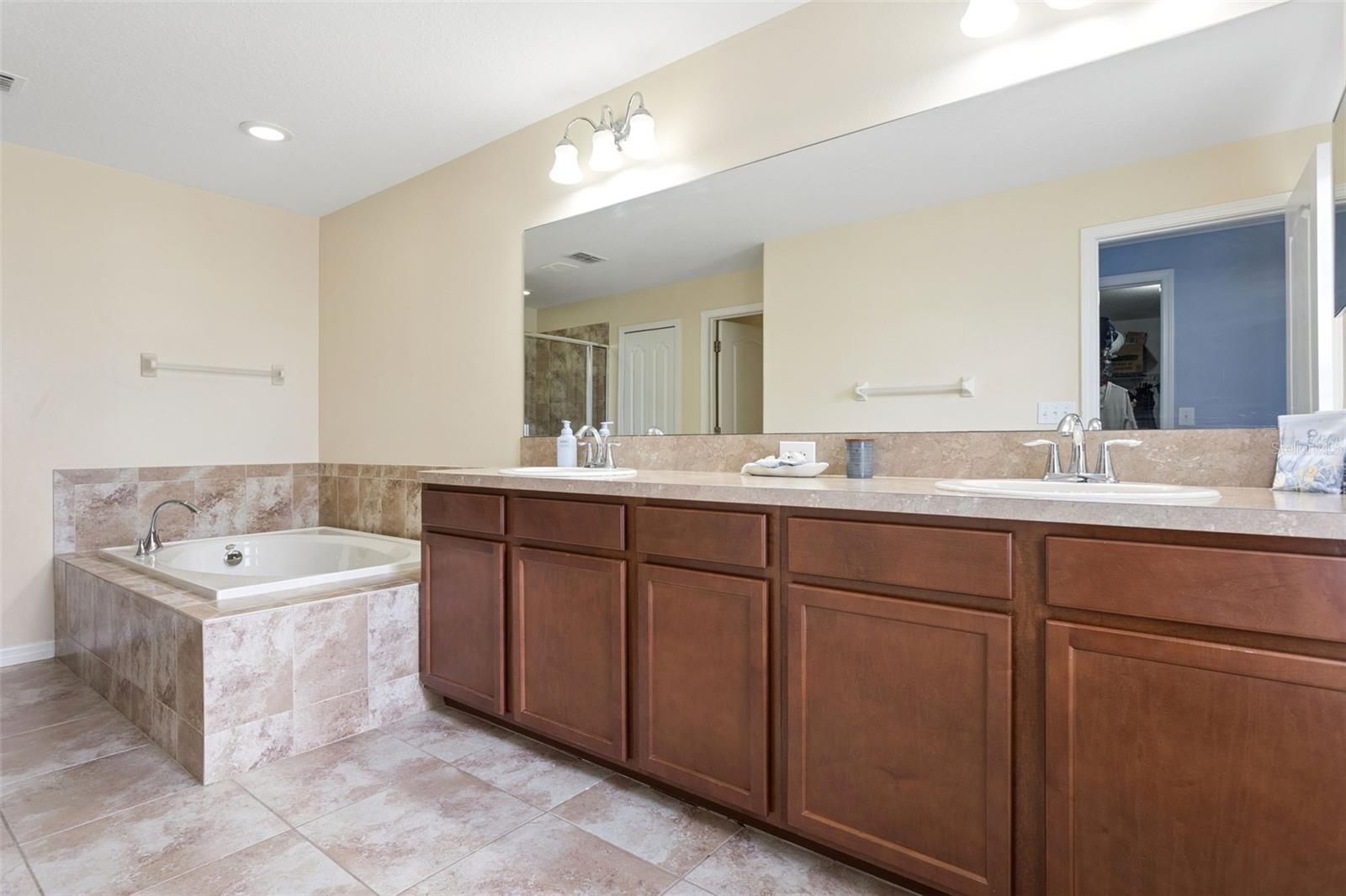20220 POND APPLE LN — photo 22