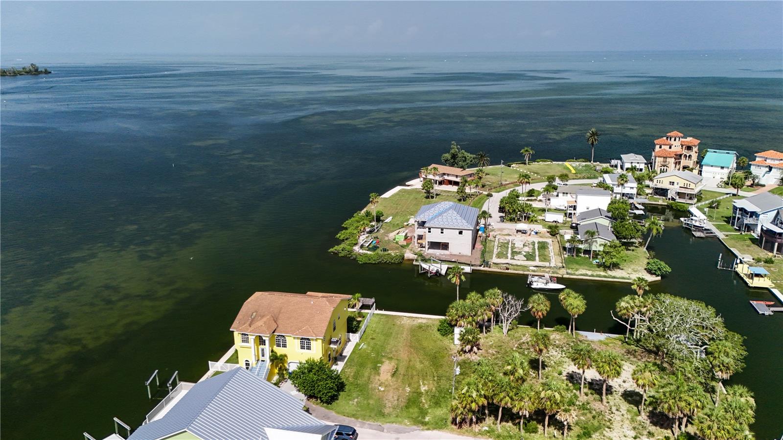 1 SEAVIEW BLVD — photo 11