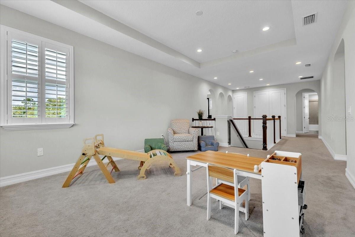 17923 BARN CLOSE DR — photo 33