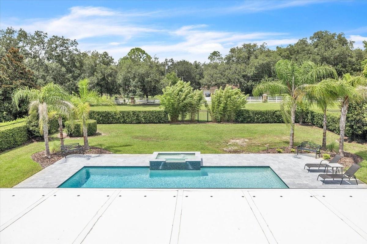 17923 BARN CLOSE DR — photo 39