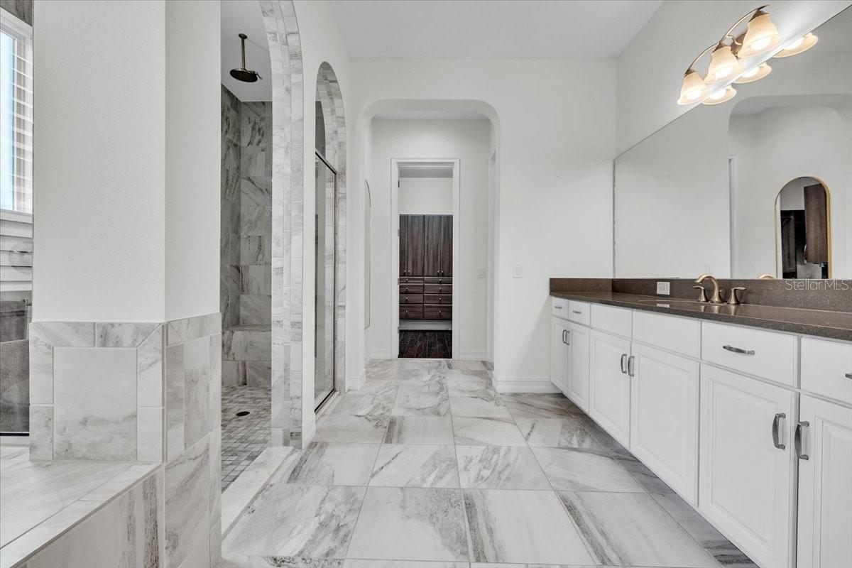 17923 BARN CLOSE DR — photo 29