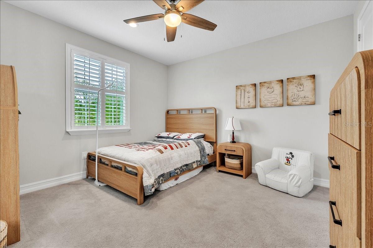 17923 BARN CLOSE DR — photo 41