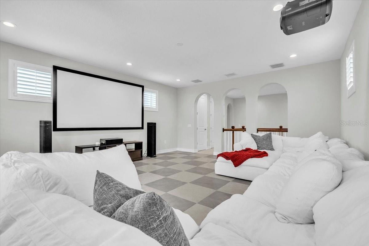 17923 BARN CLOSE DR — photo 37