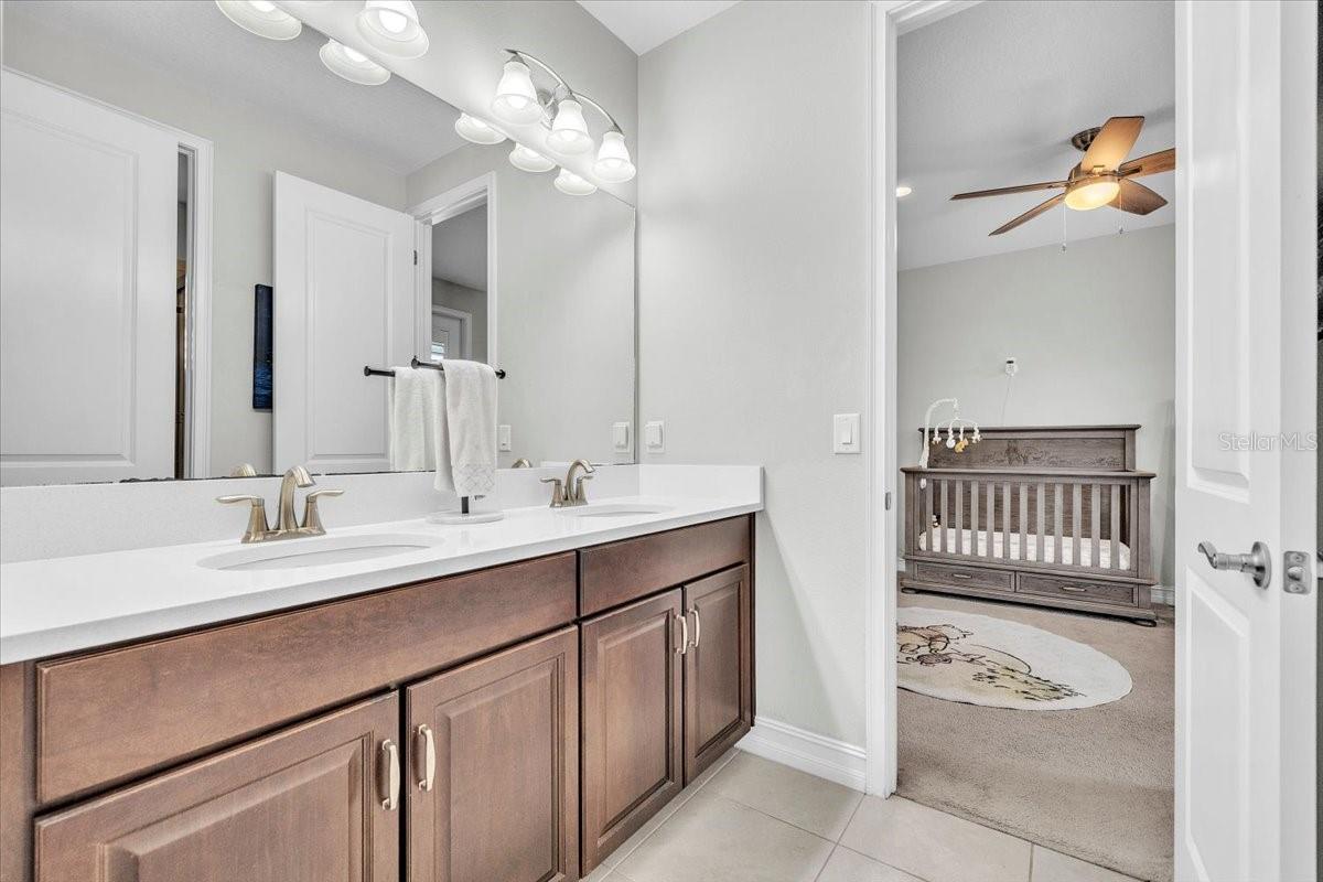 17923 BARN CLOSE DR — photo 43