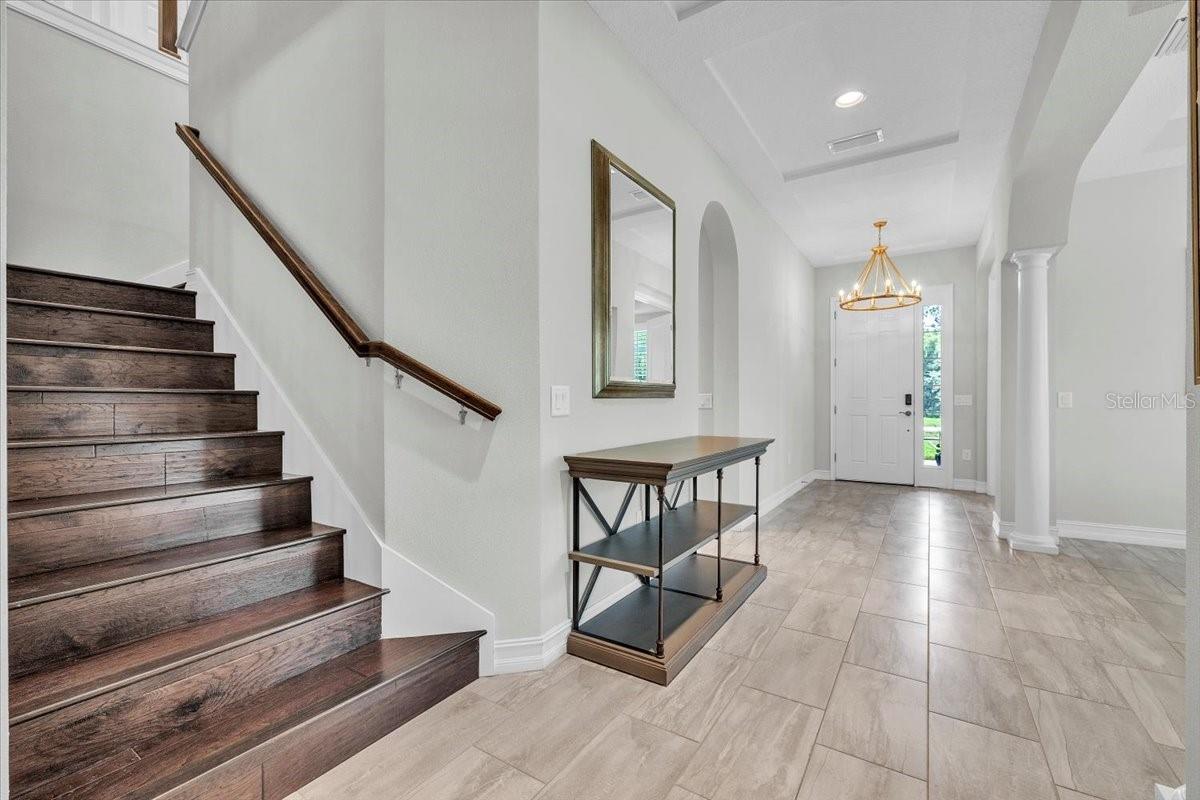 17923 BARN CLOSE DR — photo 30
