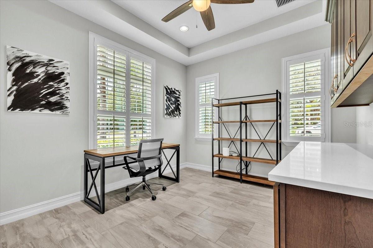 17923 BARN CLOSE DR — photo 19