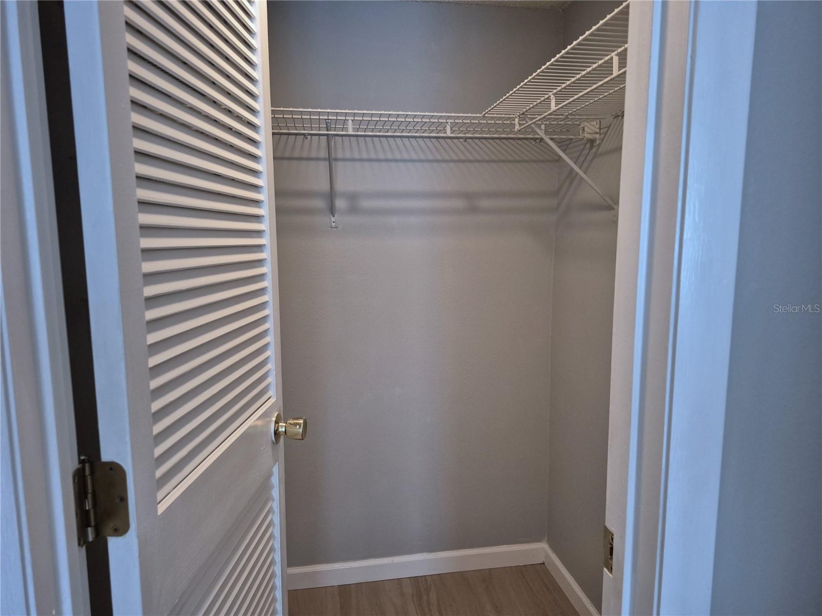 222 CARYL WAY — photo 32