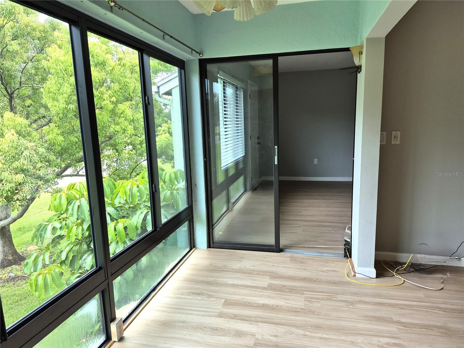 222 CARYL WAY — photo 19