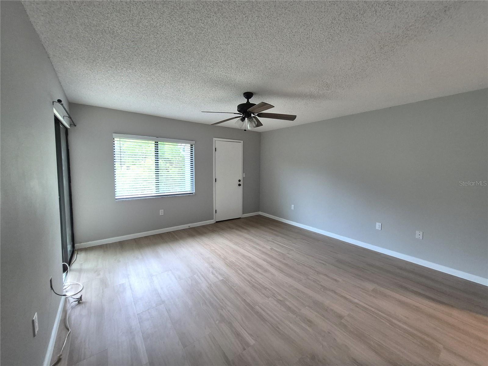 222 CARYL WAY — photo 30