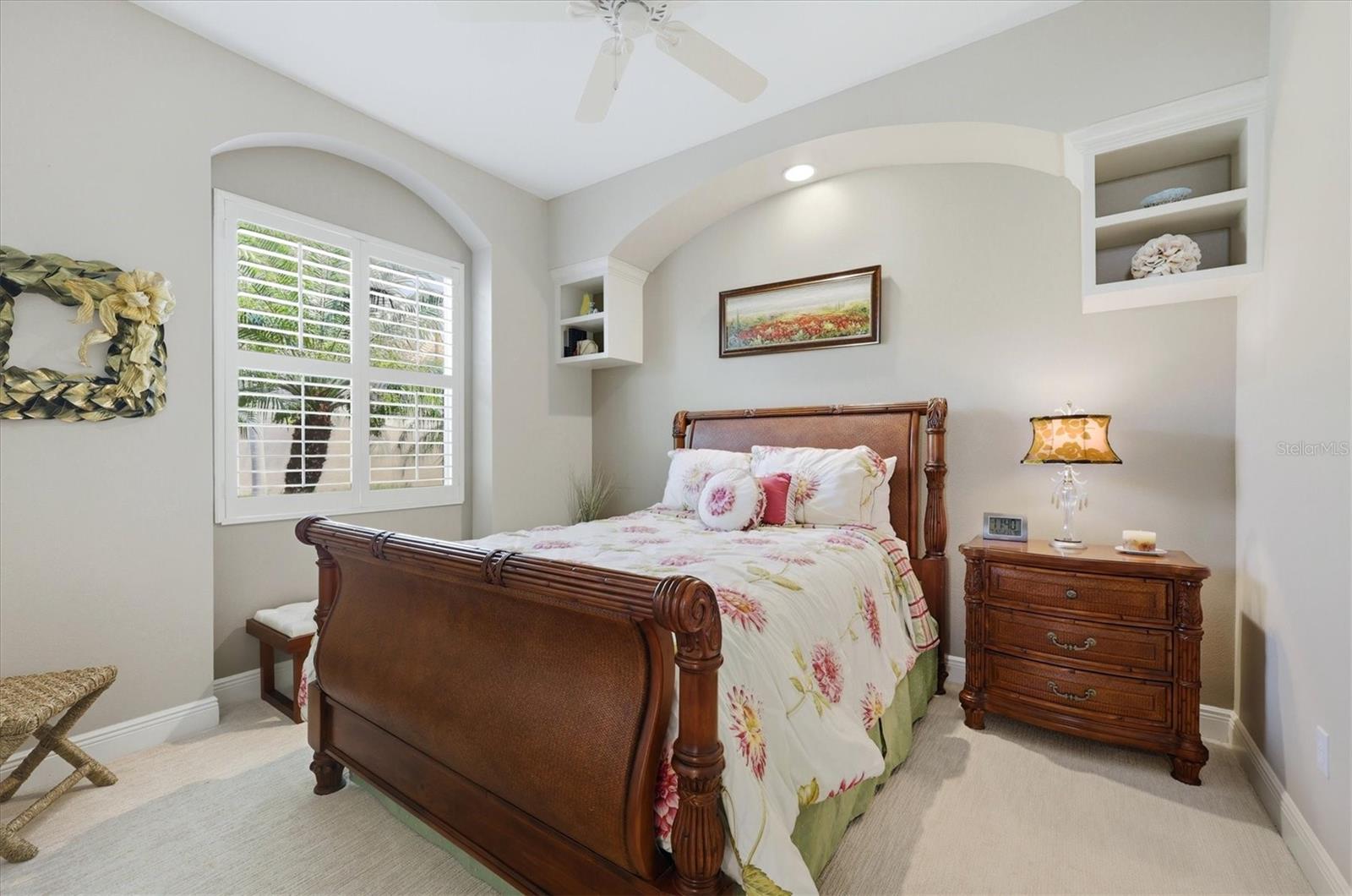 6806 DOMINION LN — photo 32