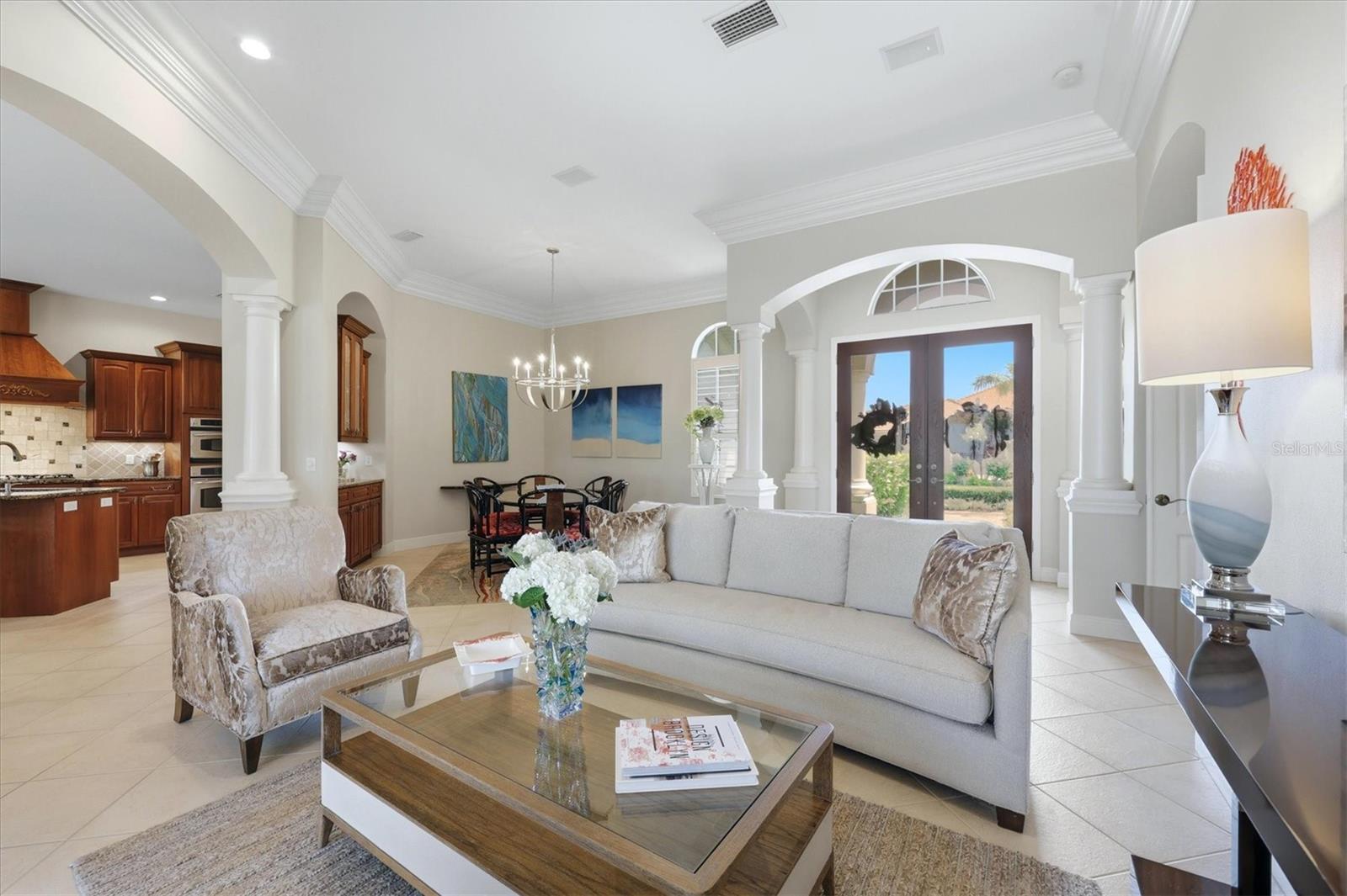 6806 DOMINION LN — photo 9